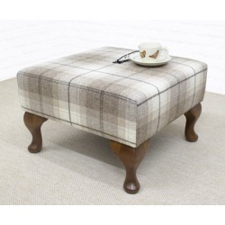 Deep Buttoned Table Stool