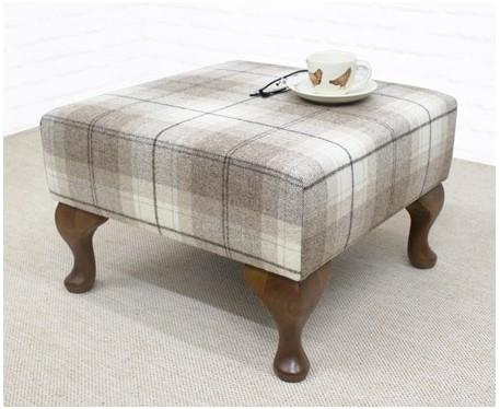 Deep Buttoned Table Stool