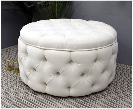 Ellenor Piped Buttoned : Deep Buttoned Circular Ottoman